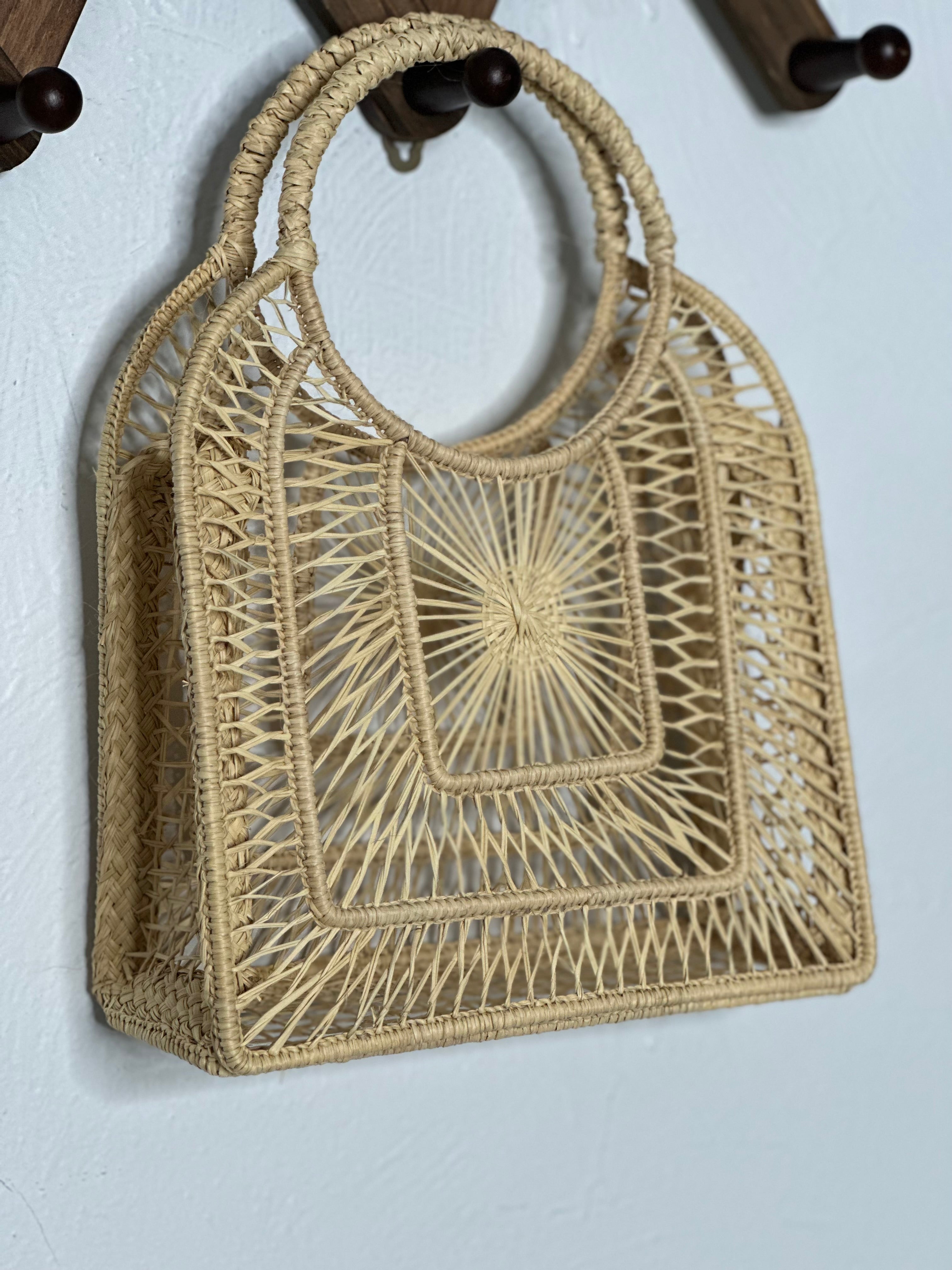 Woven Handmade Iraca Palm Bag, Eco-Friendly Wraist Bags