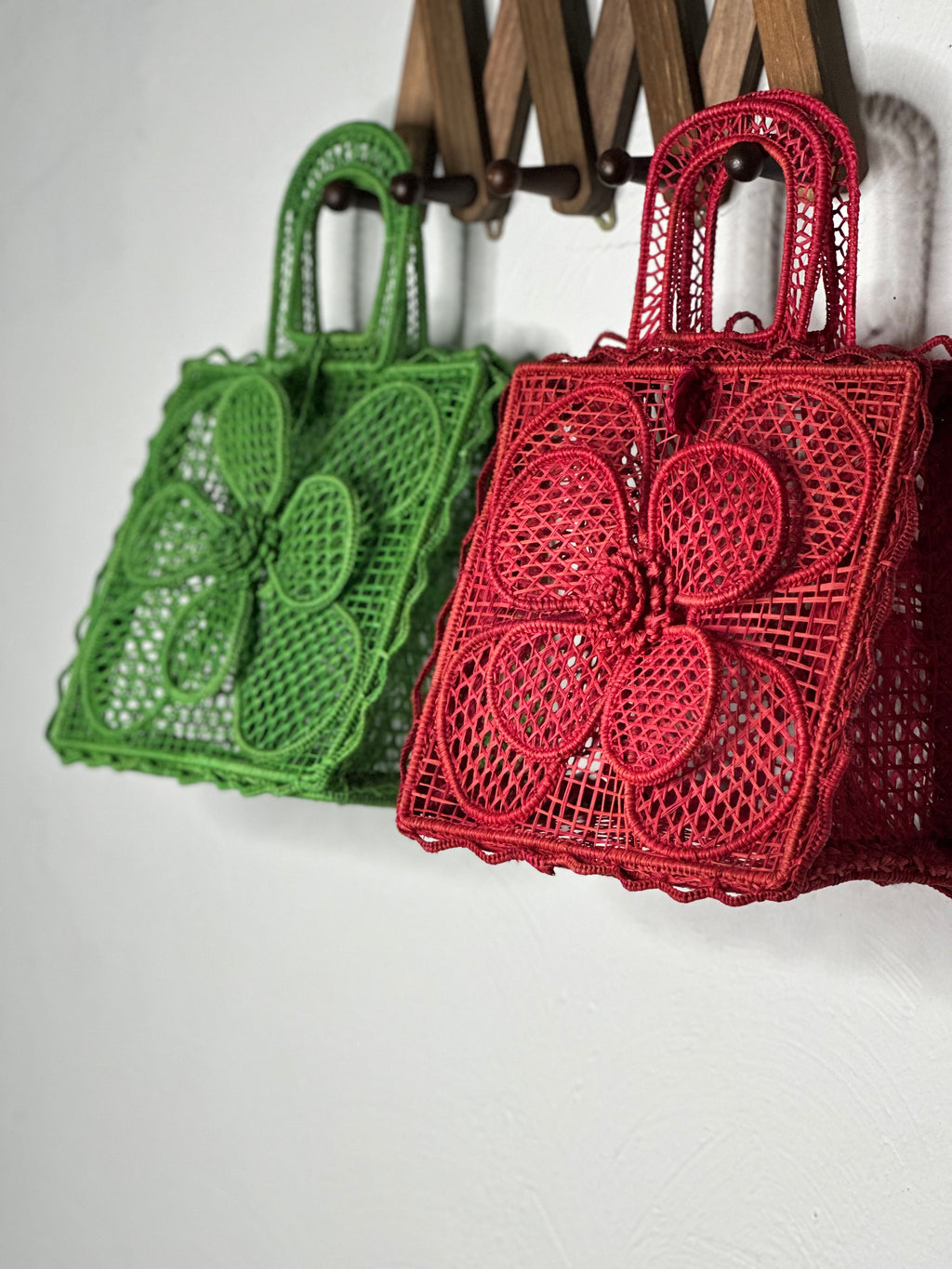 Crochet Flower Iraca Palm Bags,  Crochet Tote Bag,   Handmade Bag Colombian Bag, Sustainable Purse