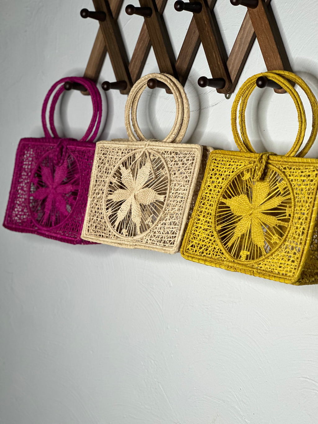 Handmade  Sustainable Straw Colombian Bags
