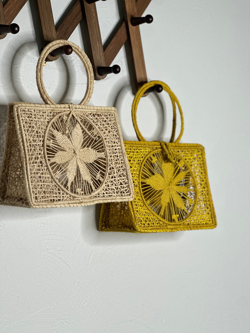 Handmade  Sustainable Straw Colombian Bags