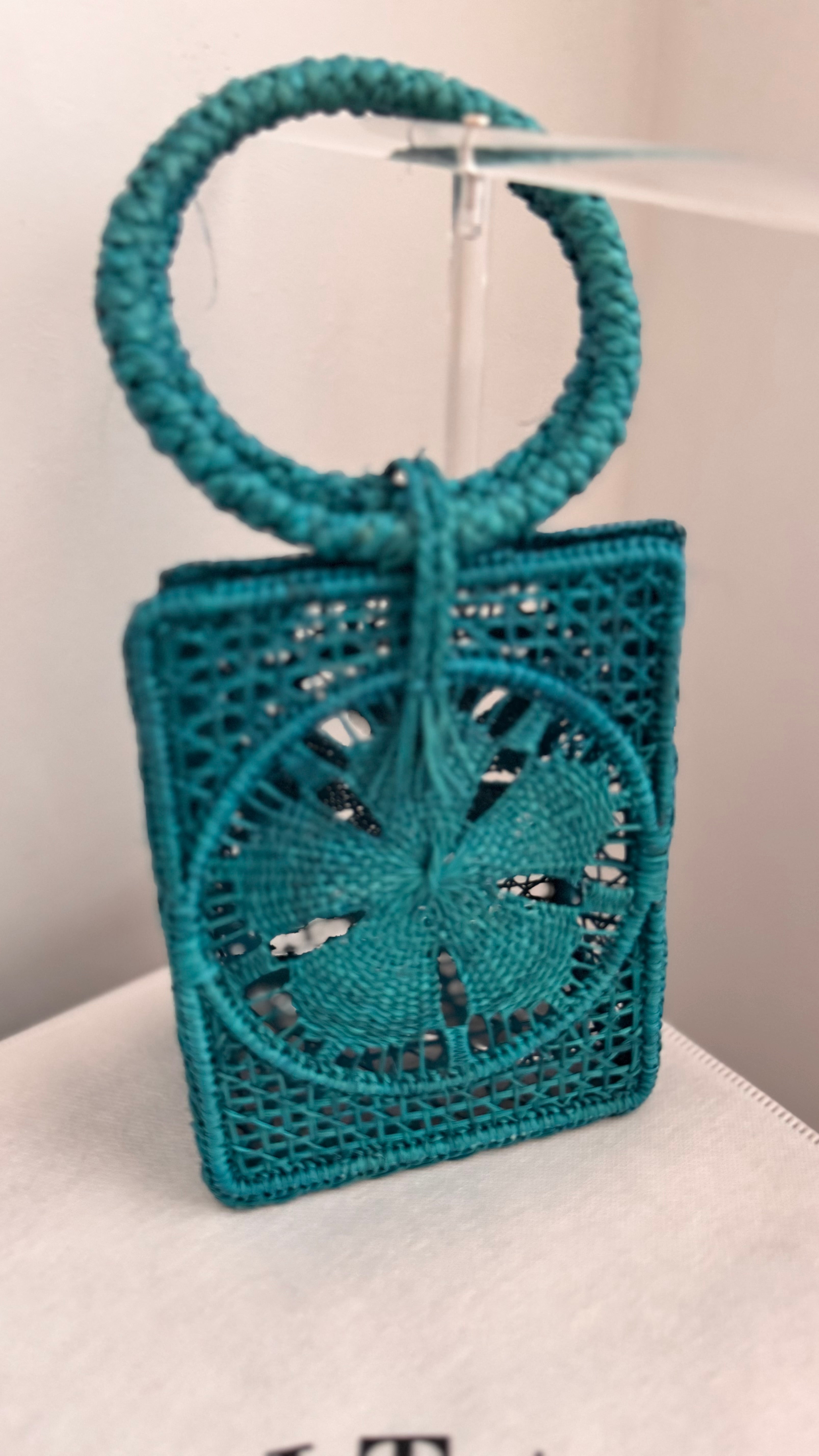 Handmade Colombian Iraca Palm Purse, Sustainable Straw Handbags, Eco-friendly Raffia Bags