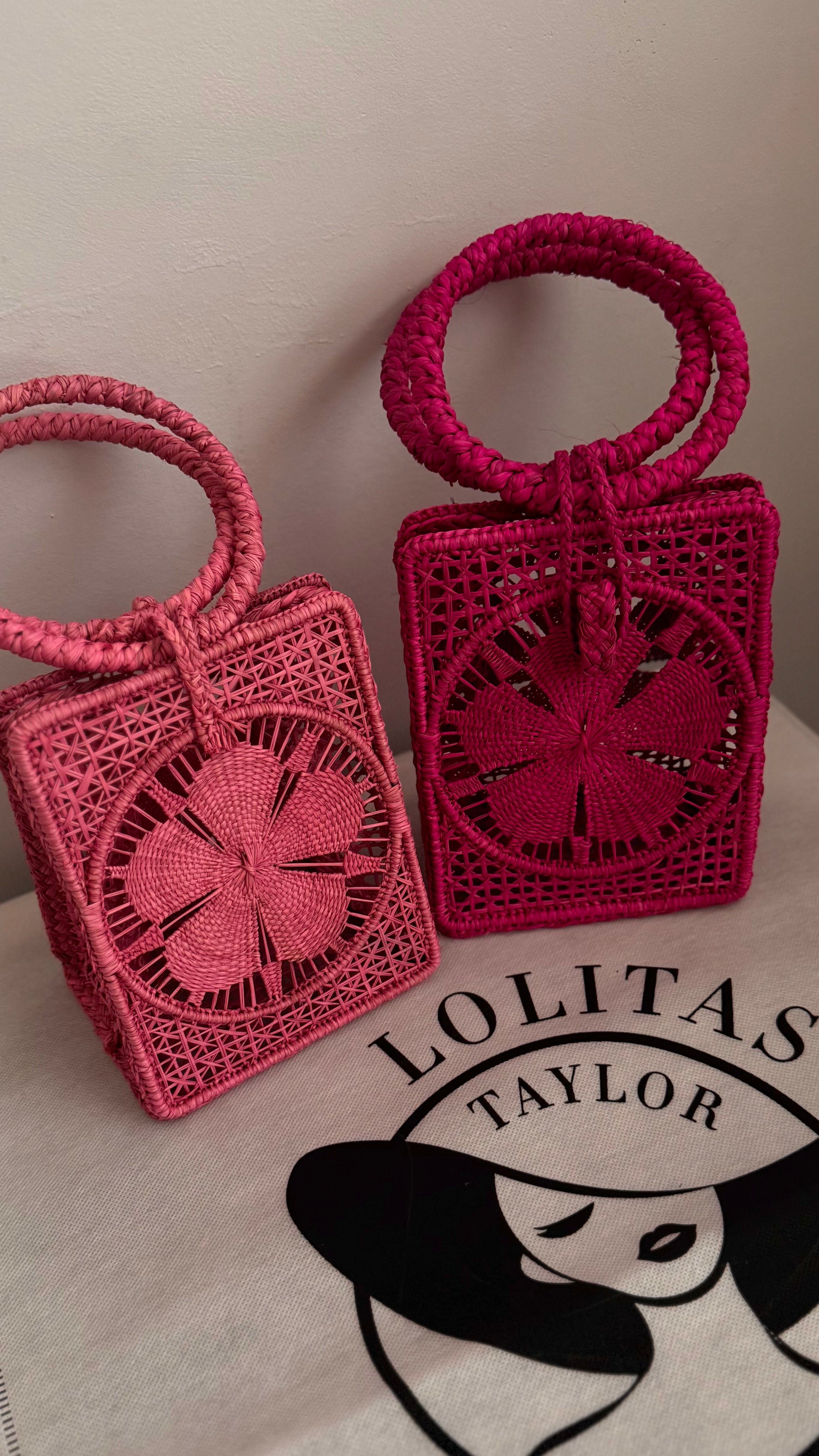 Handmade Colombian Iraca Palm Purse, Sustainable Straw Handbags, Eco-friendly Raffia Bags