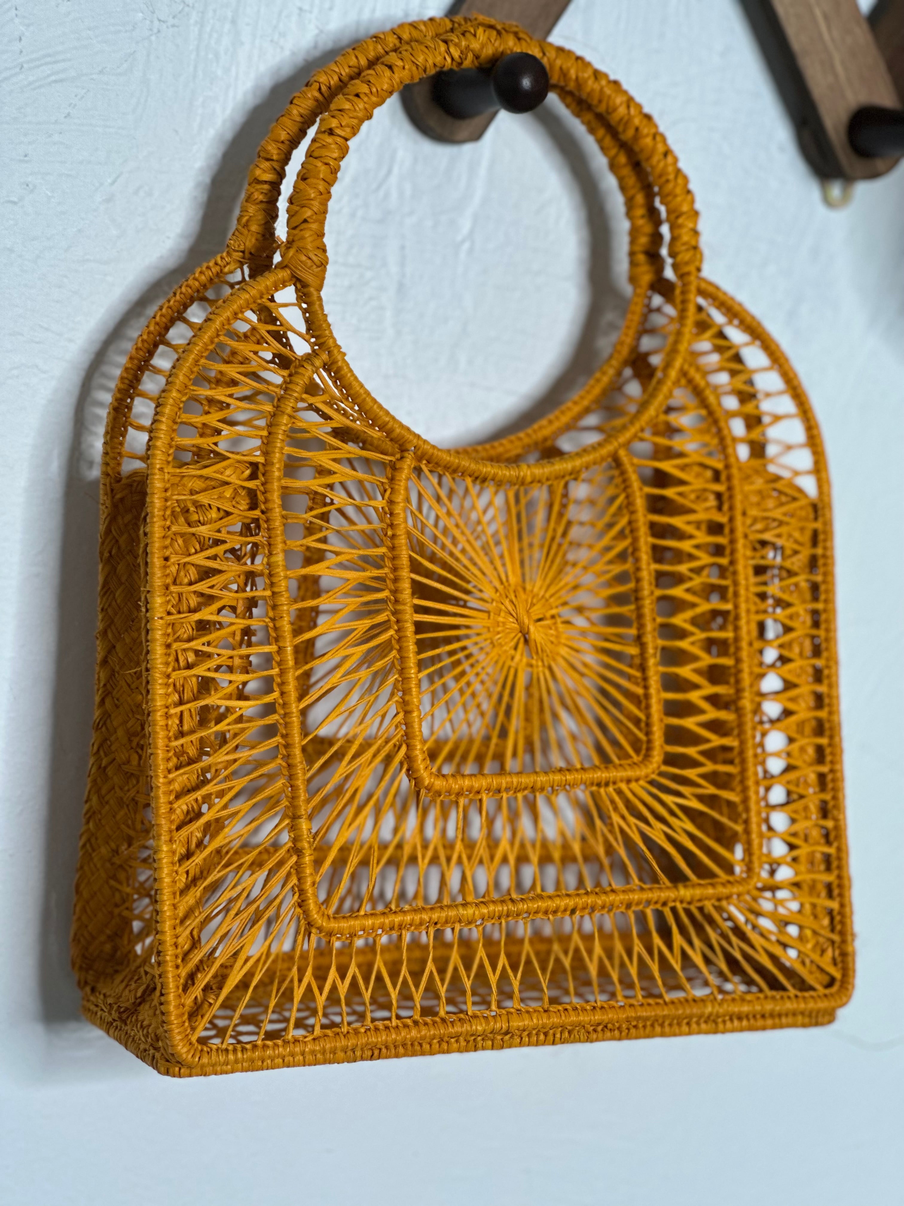 Woven Handmade Iraca Palm Bag, Eco-Friendly Wraist Bags