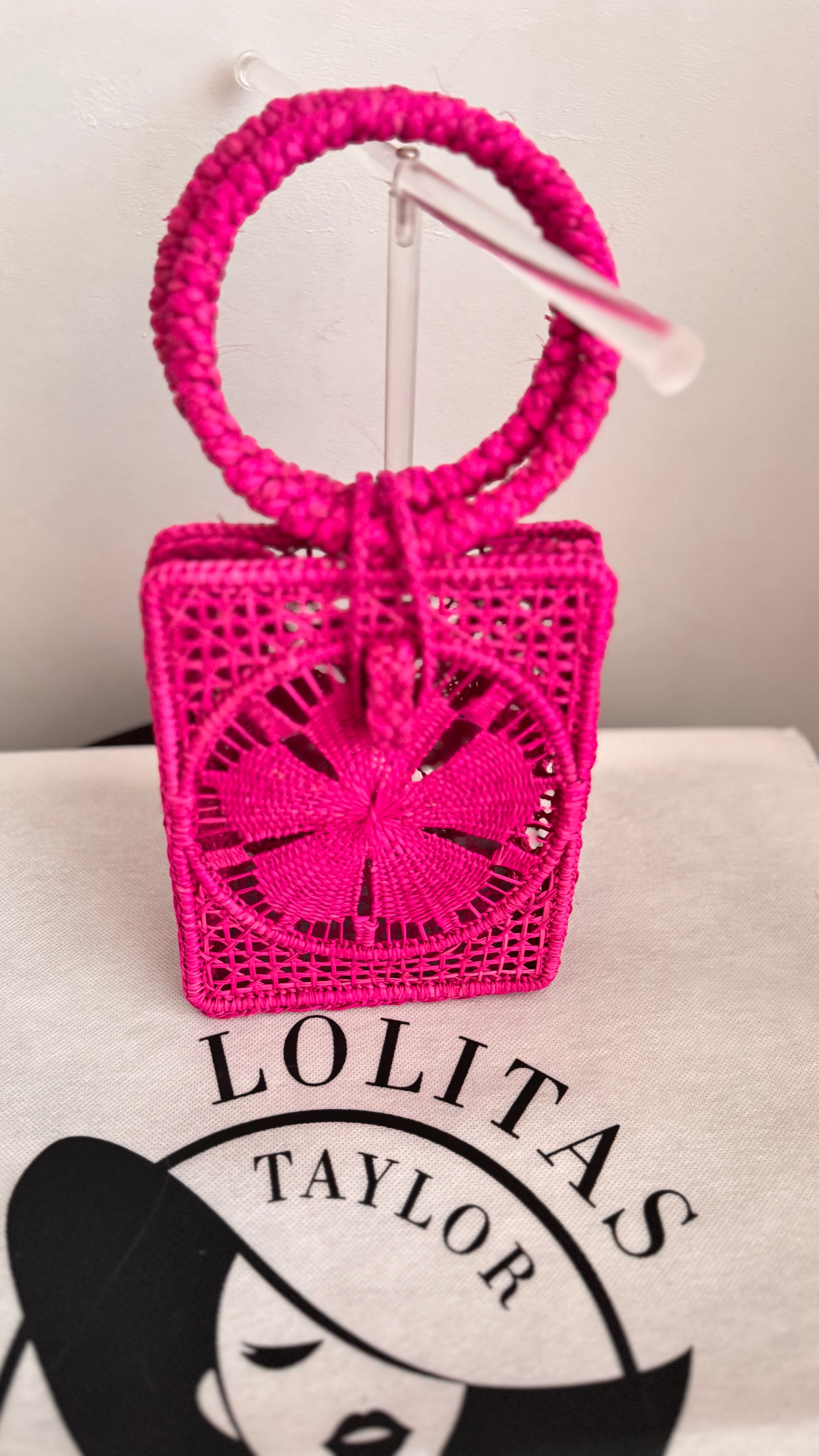 Handmade Colombian Iraca Palm Purse, Sustainable Straw Handbags, Eco-friendly Raffia Bags