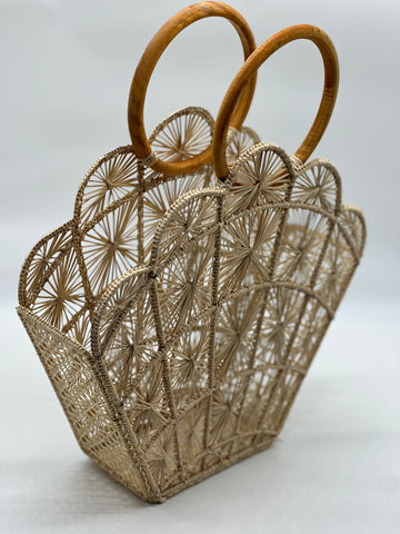 Straw Woven Handmade Sustainable Recycle Iraca Palm Shell Bag