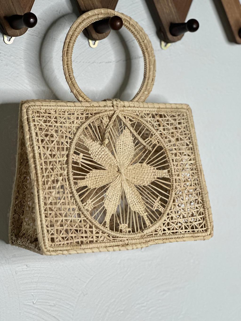 Handmade  Sustainable Straw Colombian Bags