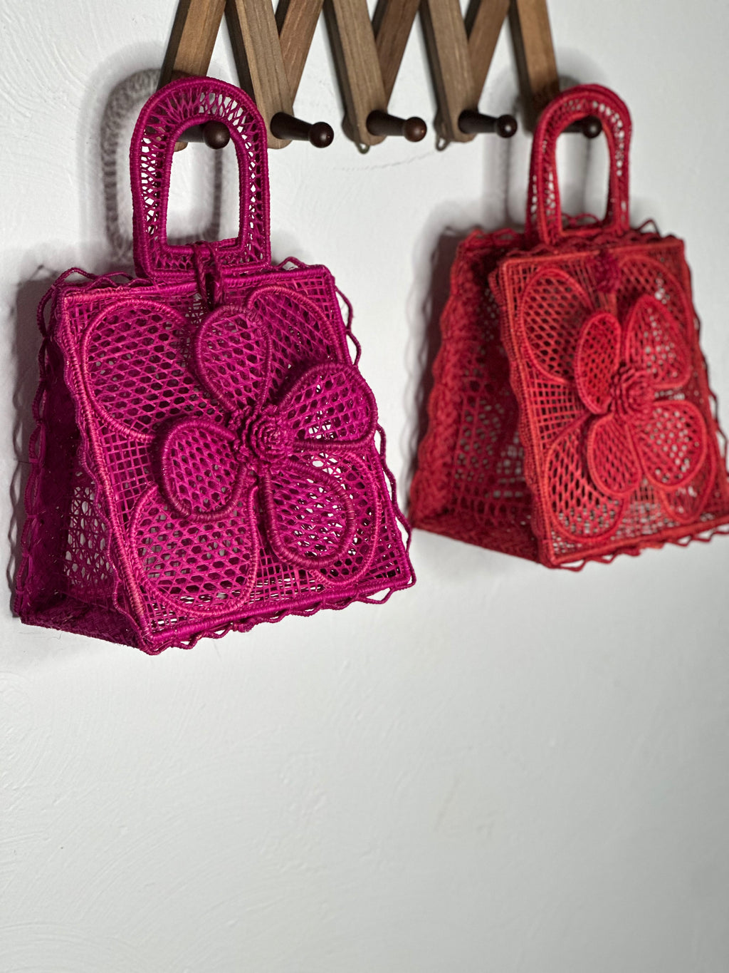 Crochet Flower Iraca Palm Bags,  Crochet Tote Bag,   Handmade Bag Colombian Bag, Sustainable Purse