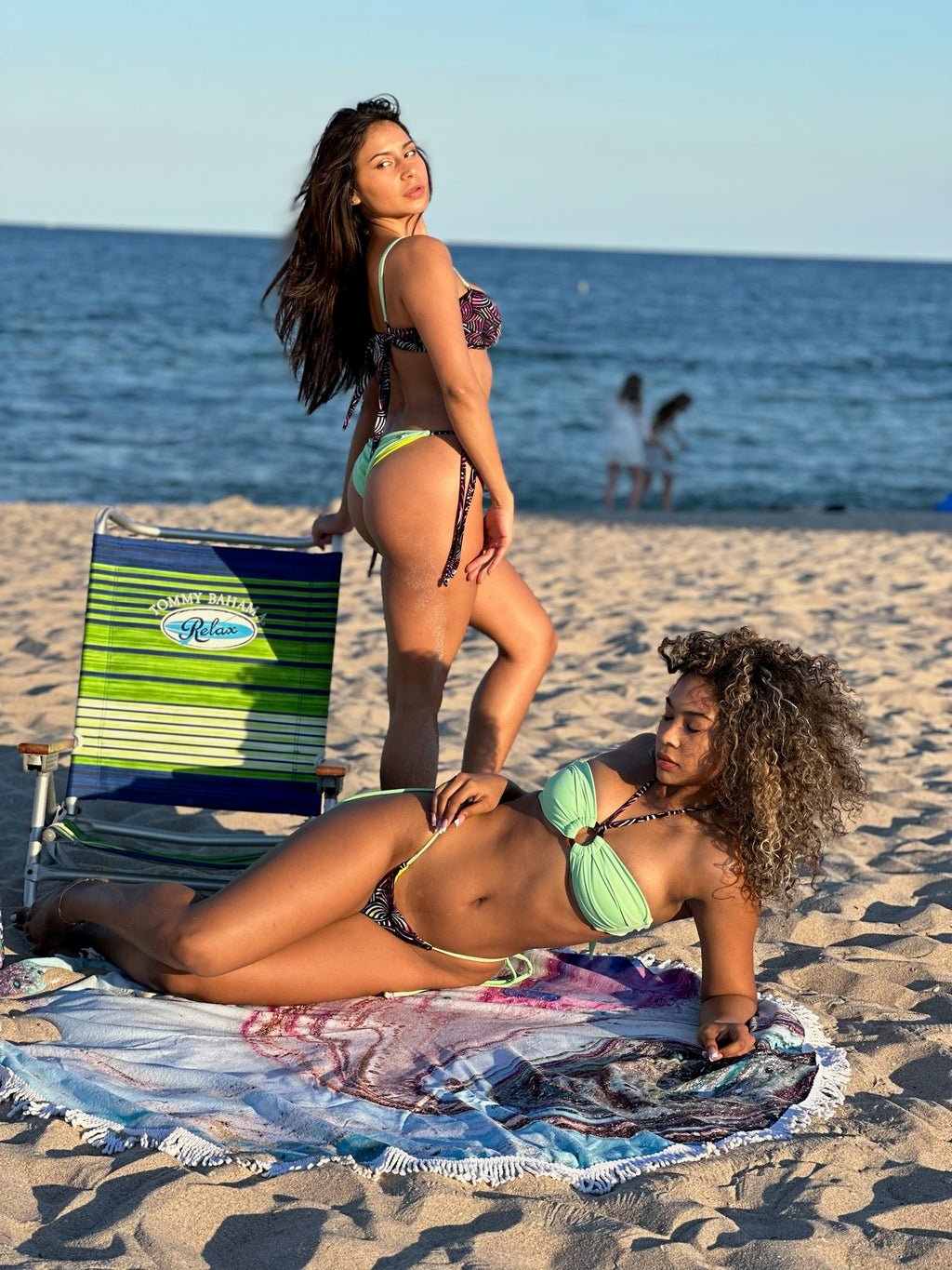 Ties Bandeau  Strapless Top  Bikini  Sexy Cheeky Bottom