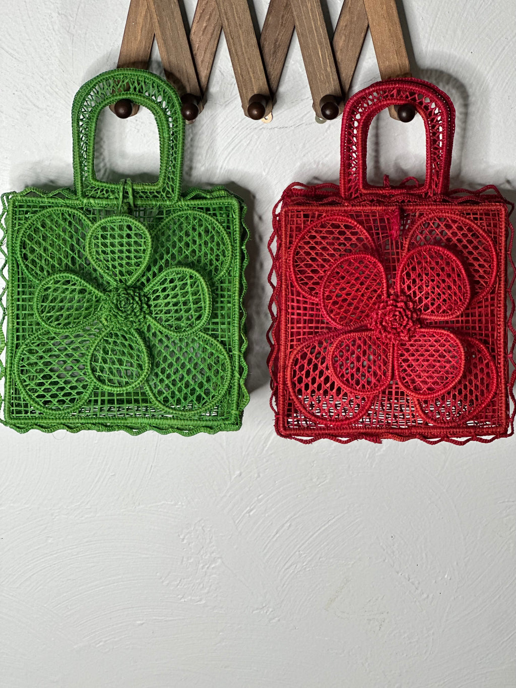 Crochet Flower Iraca Palm Bags,  Crochet Tote Bag,   Handmade Bag Colombian Bag, Sustainable Purse