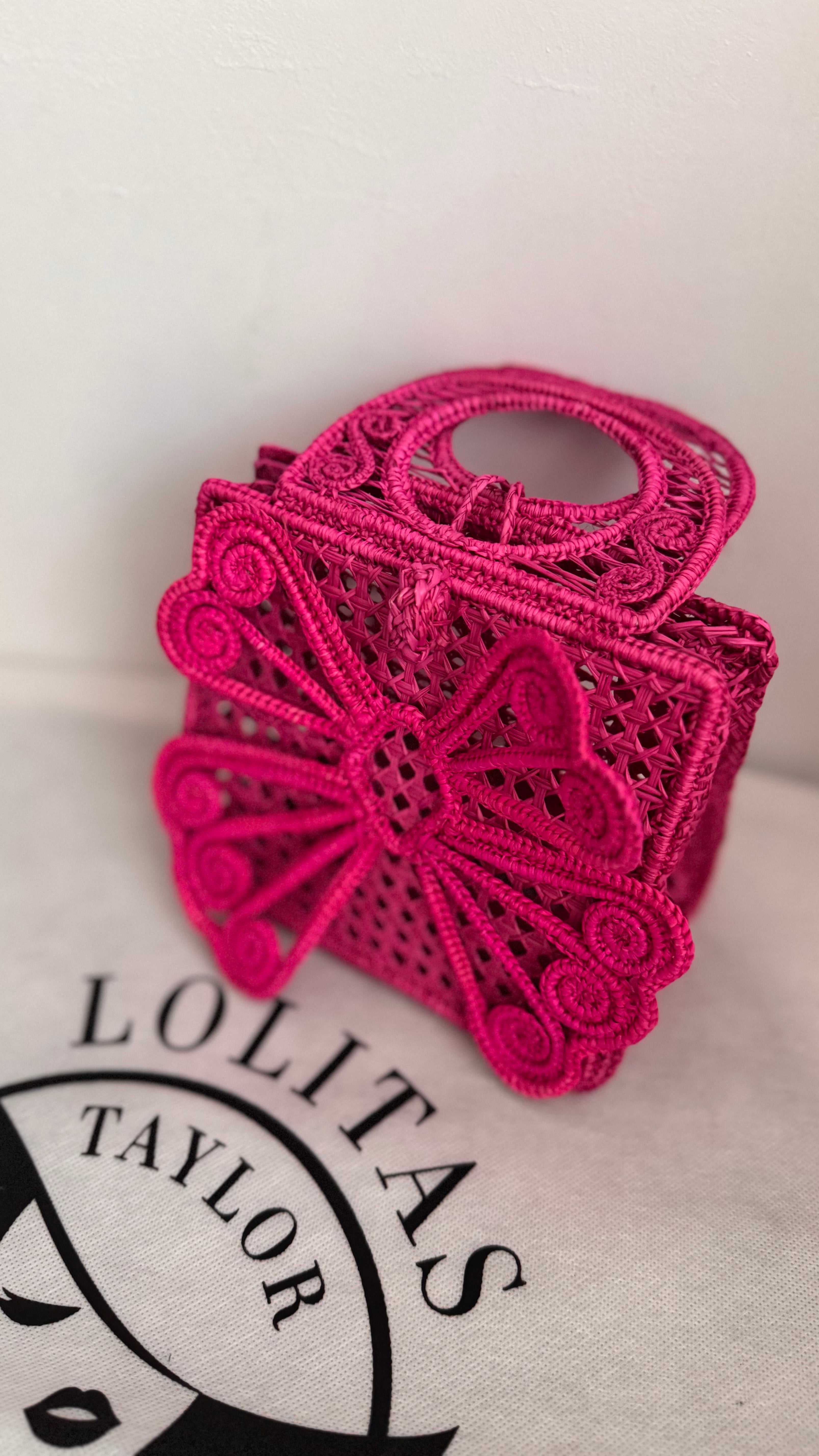 Small Crochet Butterfly Iraca Palm Bags, Eco-friendly Crochet Handbag, Handmade Colombian Raffia Bag, Sustainable Straw Purse