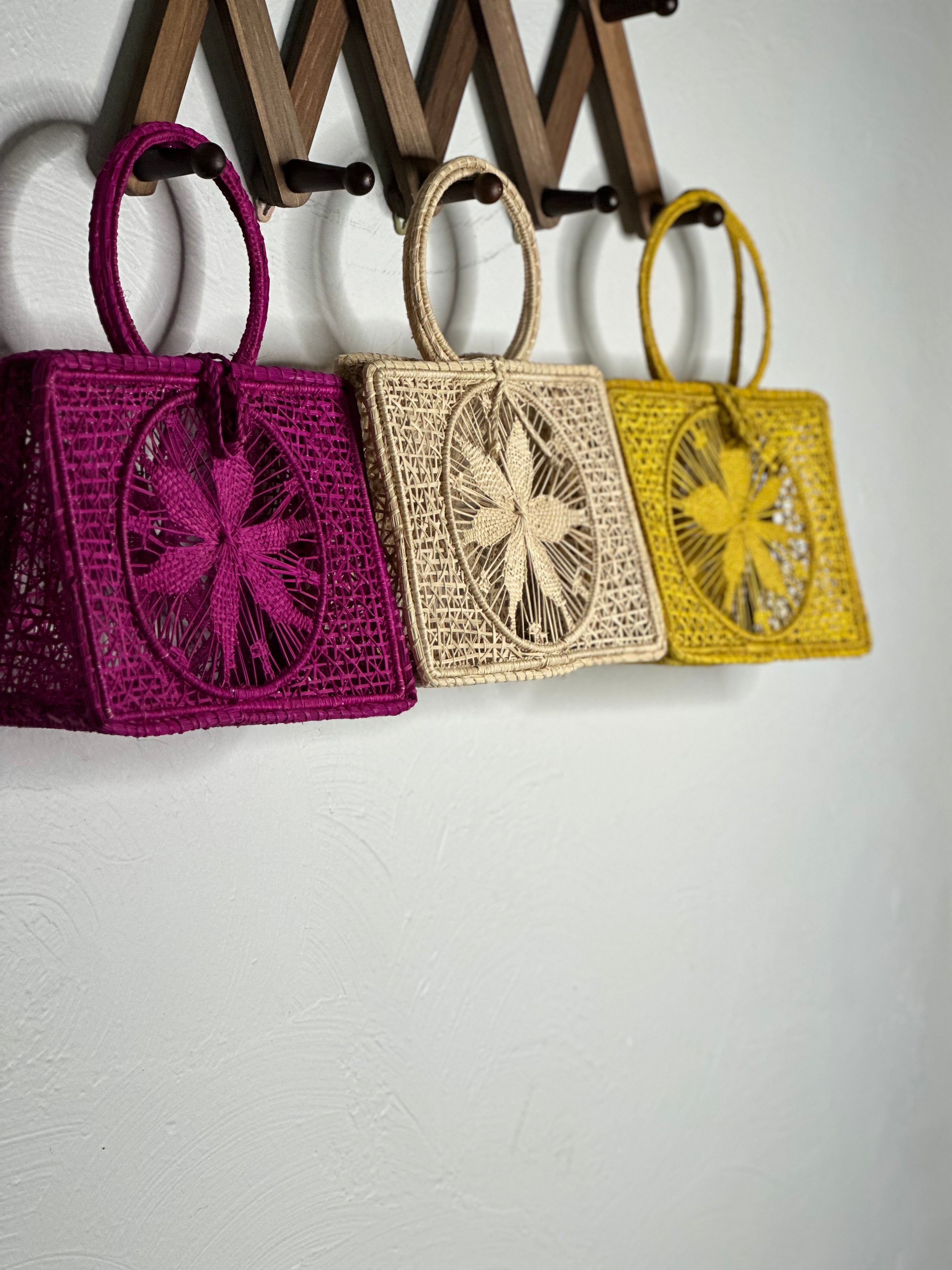 Handmade  Sustainable Straw Colombian Bags