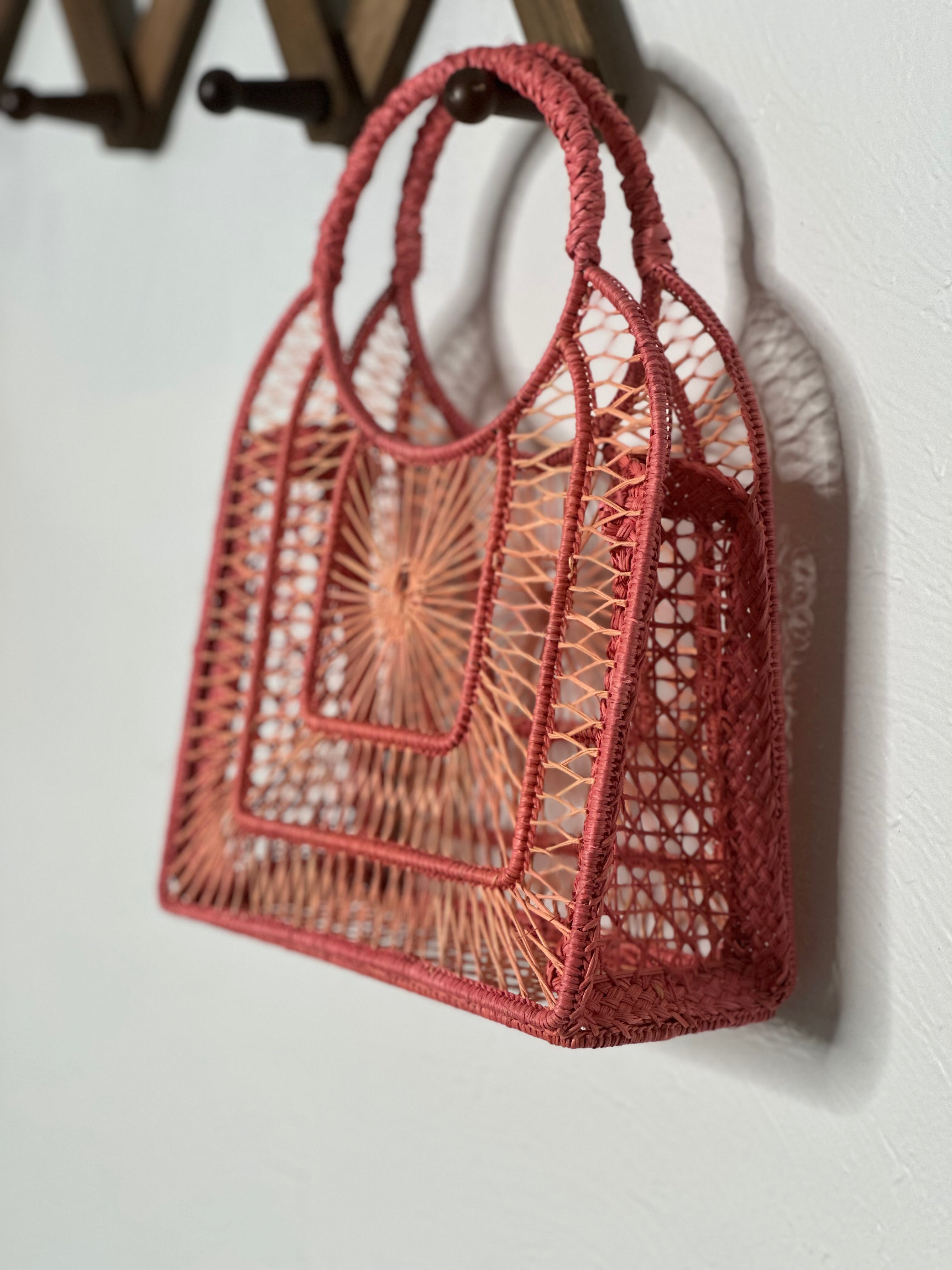 Woven Handmade Iraca Palm Bag, Eco-Friendly Wraist Bags