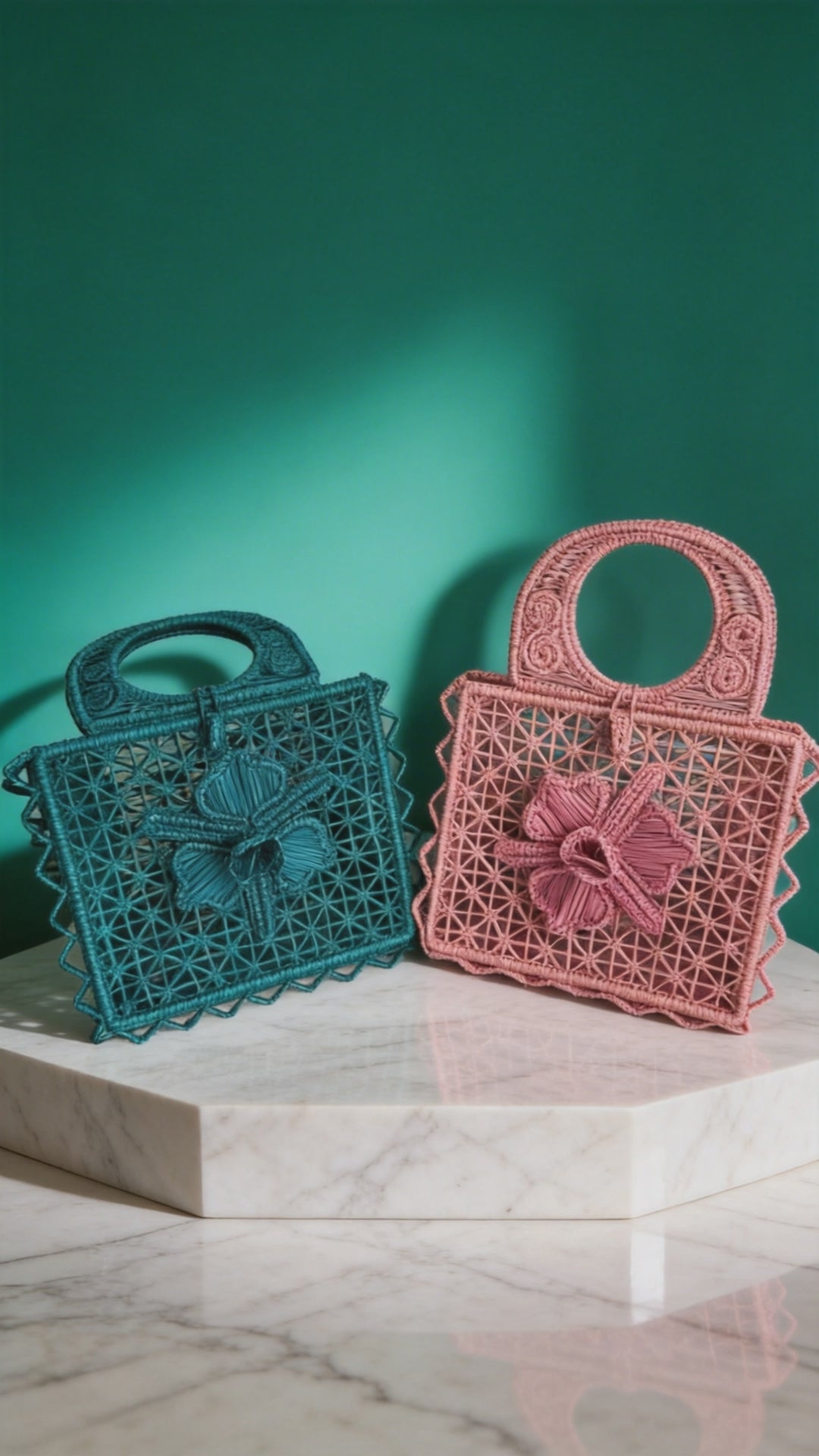Handmade Straw Small Handbag, Colombian Iraca Palm Purse, Eco Friendly Straw Craft Bag